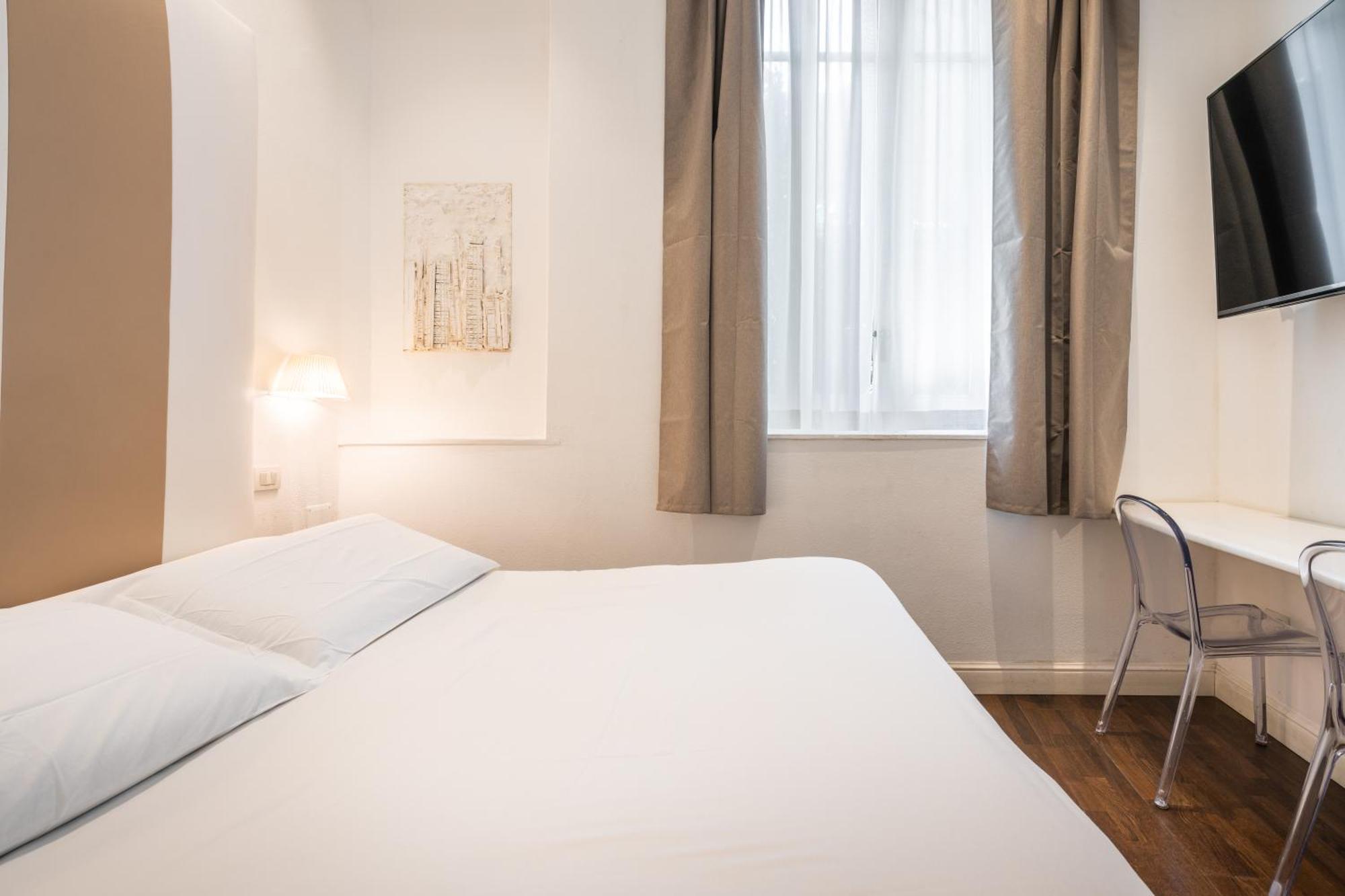 Pley Cagliari Boutique Rooms Bagian luar foto