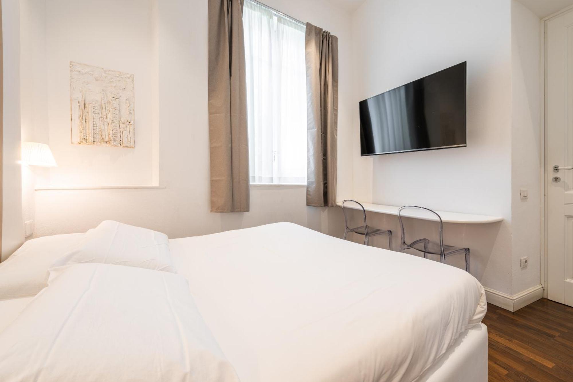 Pley Cagliari Boutique Rooms Bagian luar foto